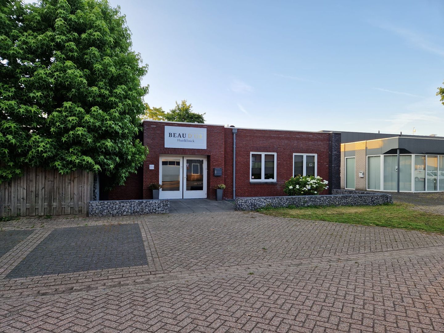 Bekijk foto 1 van Amer 8