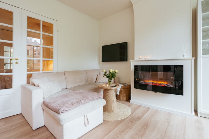 Photo 8 of Bilderdijkstraat 198-1A