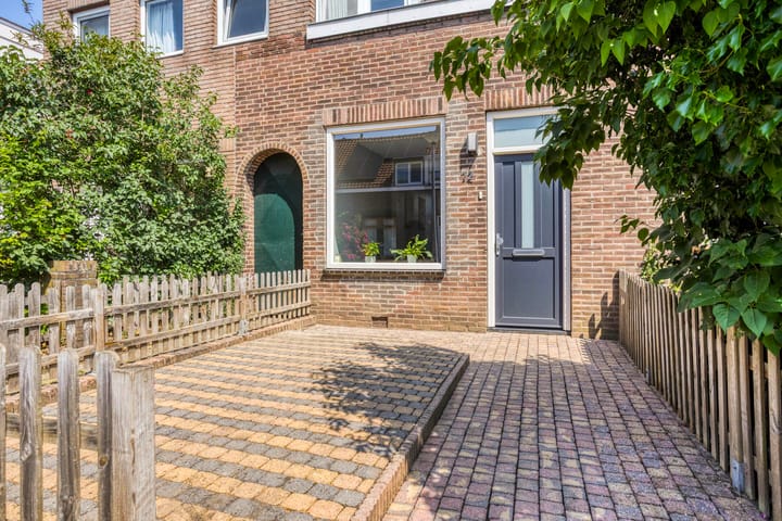 Foto 2 van Outshoornstraat 72