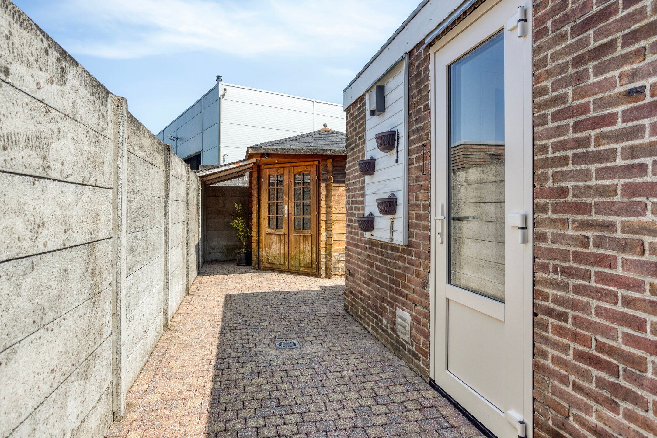 Foto 15 van Outshoornstraat 72