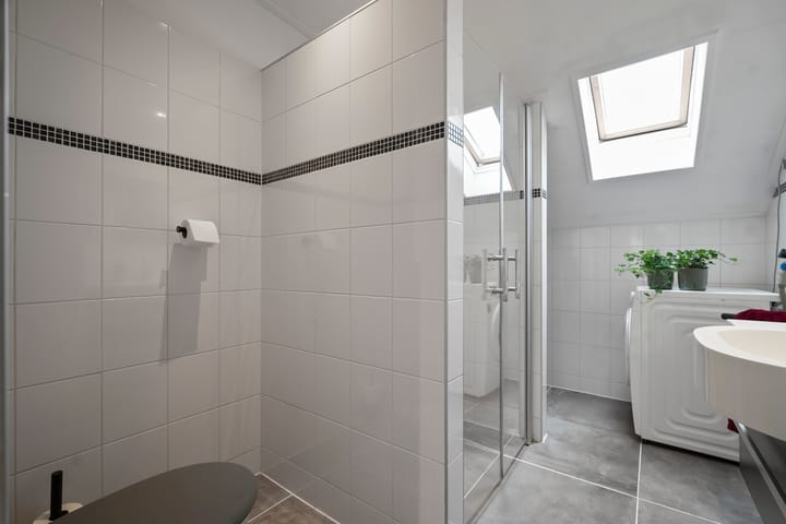 Photo 19 of Kruiszwin 3323