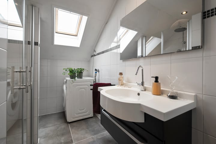 Photo 20 of Kruiszwin 3323