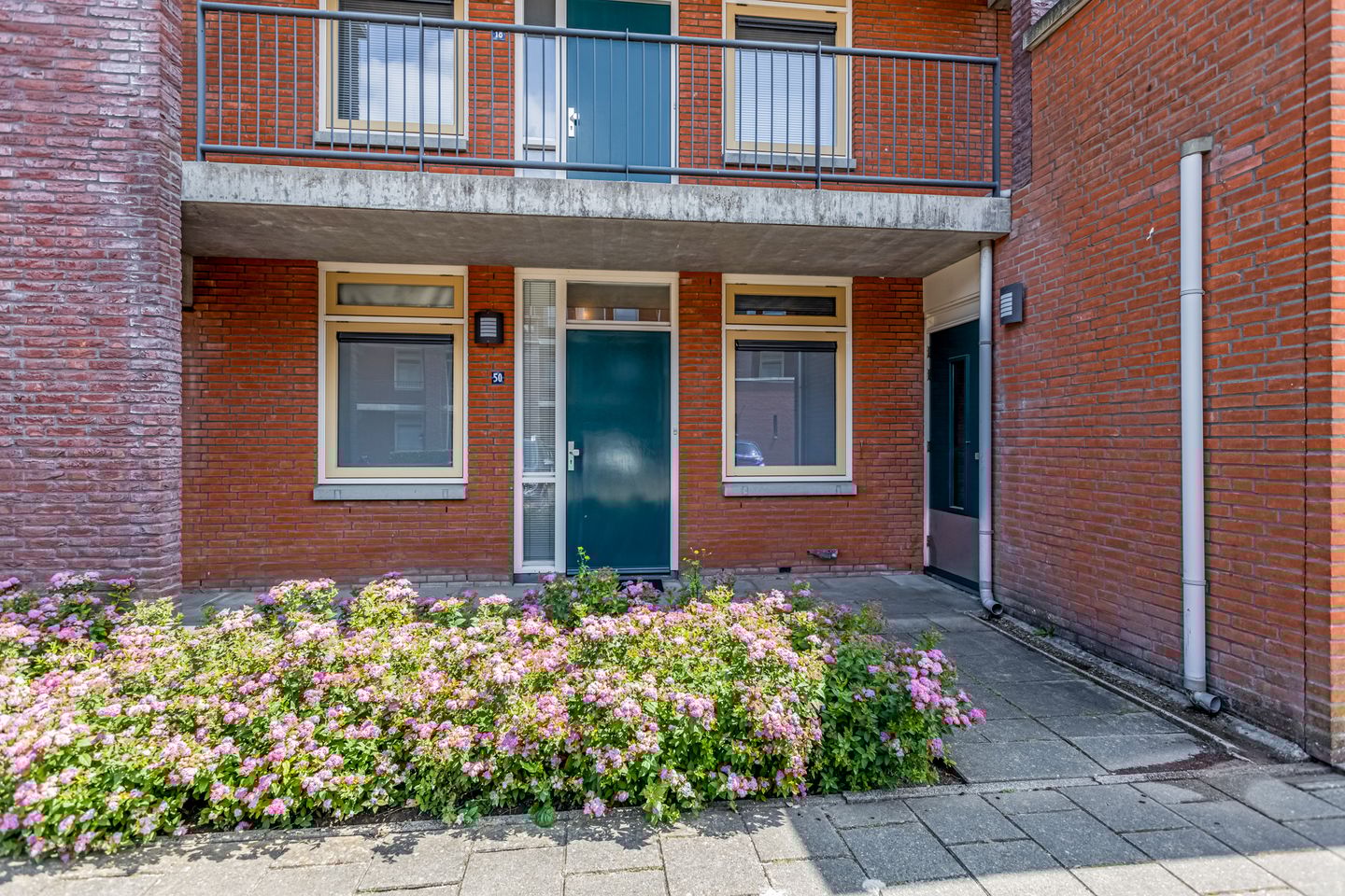 Photo 29 of Sestertiusstraat 50