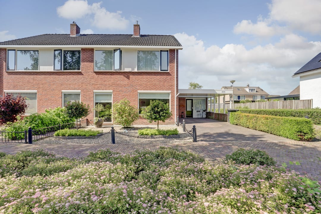 Foto 2 van Europa-ring 205