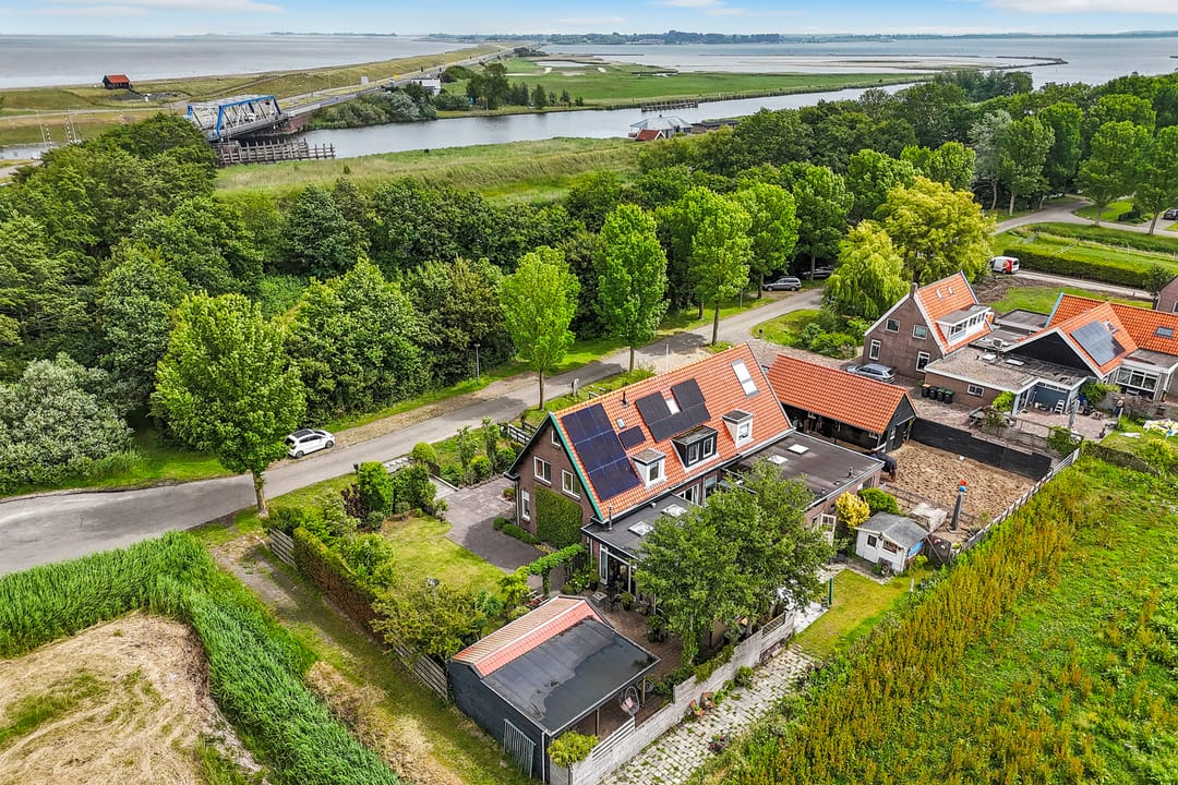 Photo 1 of Sluisweg 31