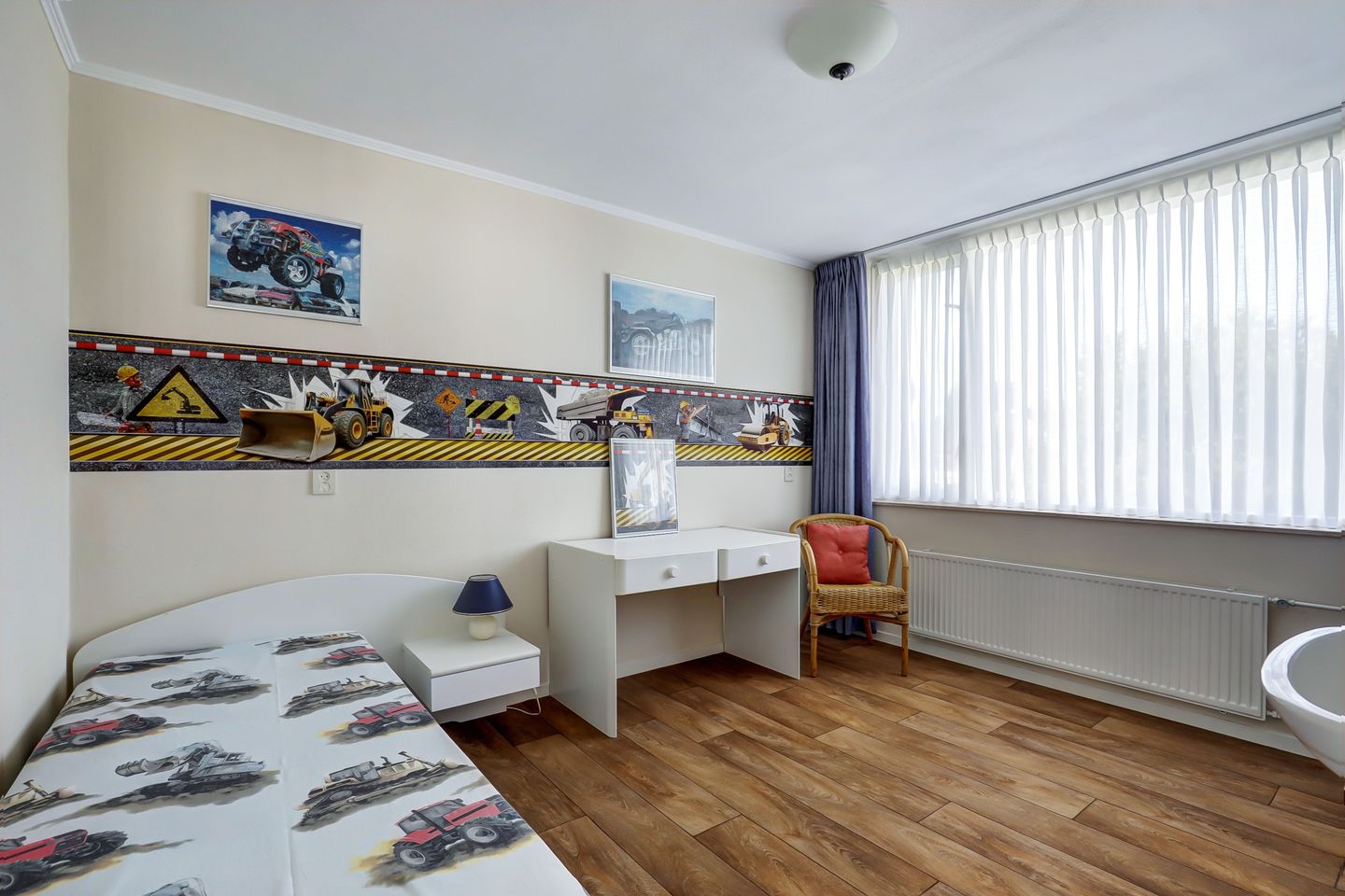 Foto 19 van Europa-ring 205