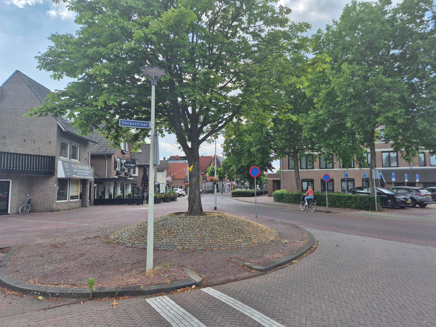 Photo 10 of Dorpsweg 2-F