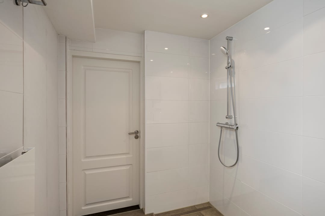 Foto 7 van Parallelweg 87