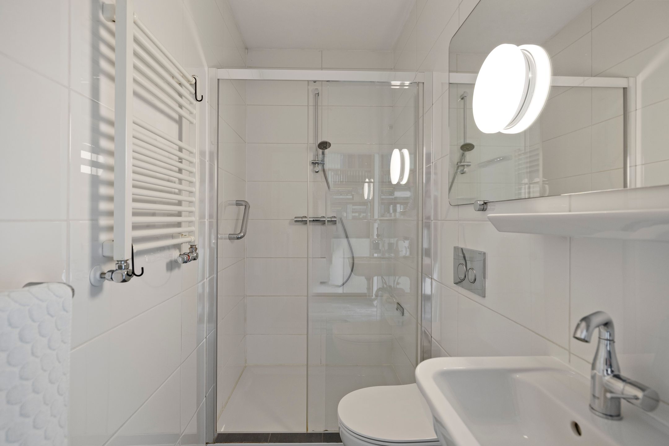 Foto 12 van Parallelweg 87