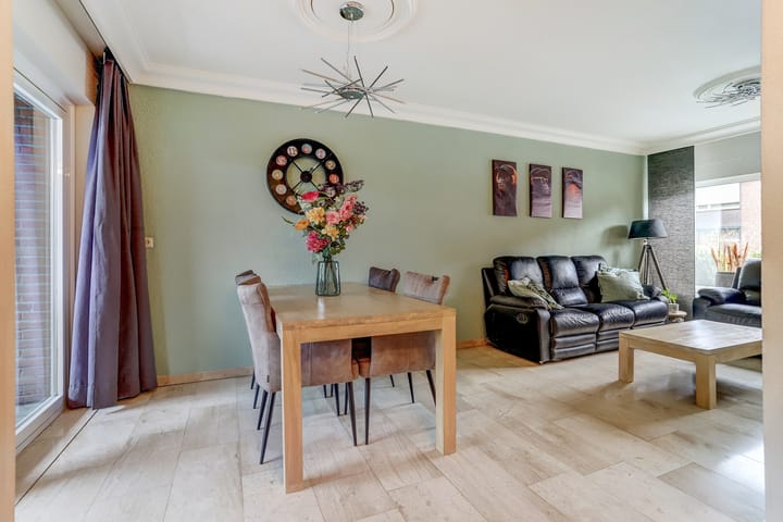 Foto 10 van Margrietlaan 8