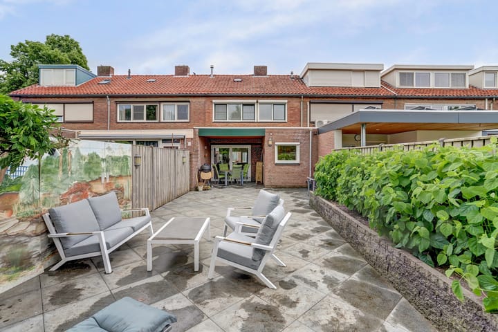 Foto 30 van Margrietlaan 8