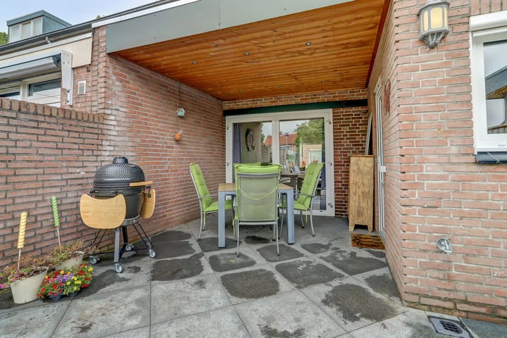 Foto 32 van Margrietlaan 8