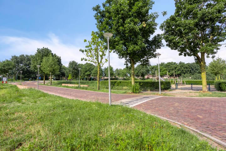 Foto 34 van Donkervoortseloop 9