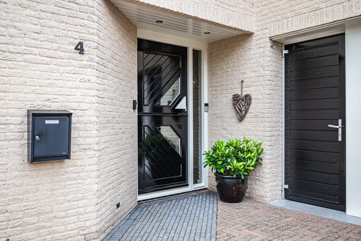 Foto 2 van Russenmaat 4