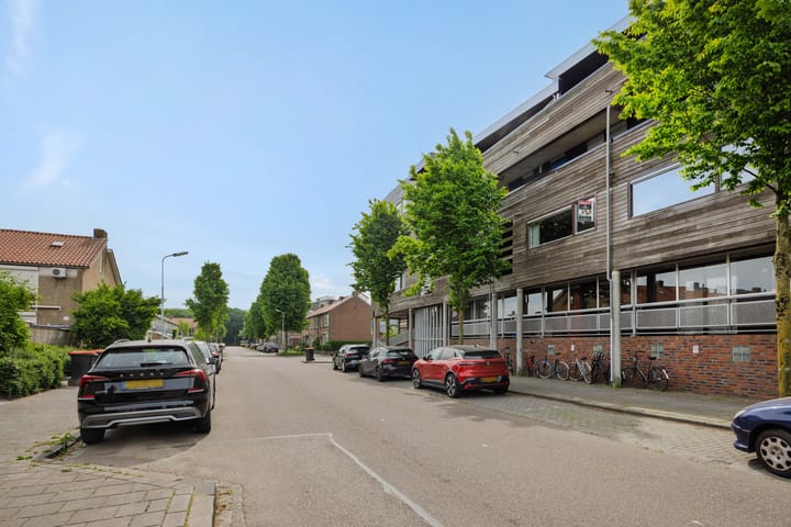 Foto 25 van Dommelstraat 201