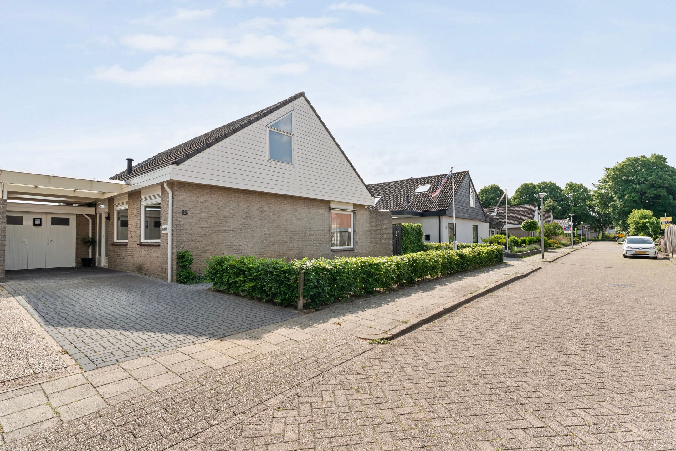 Photo 48 of Kolibriestraat 13