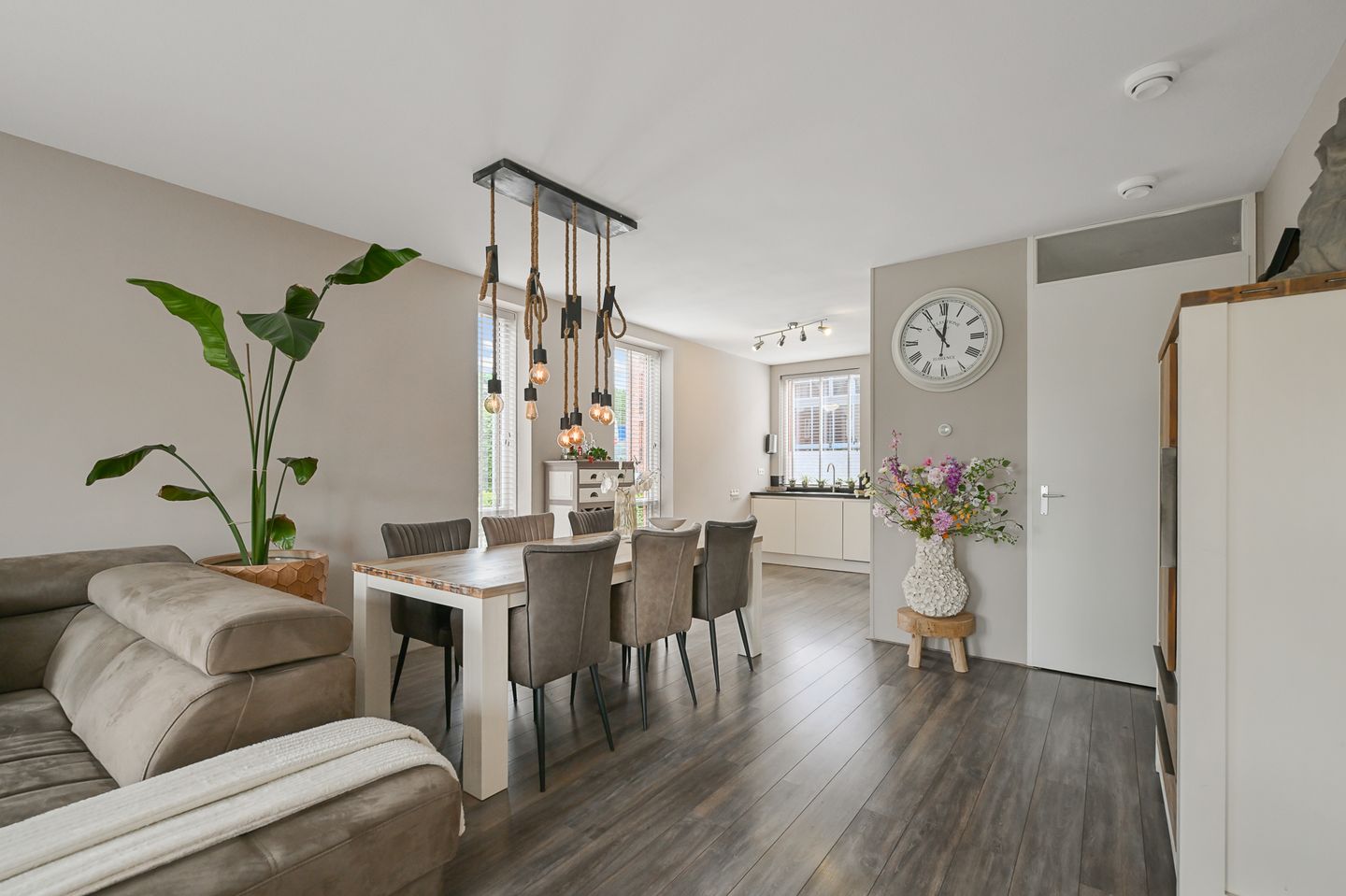 Photo 5 of Oosterwerf 25