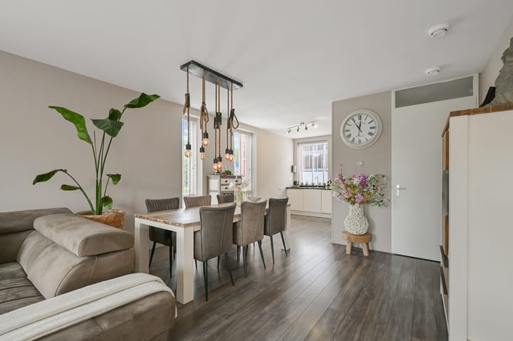 Foto 5 van Oosterwerf 25