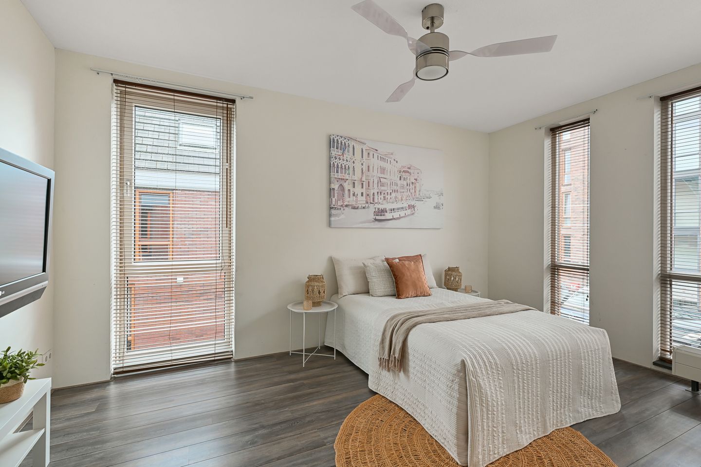 Photo 14 of Oosterwerf 25