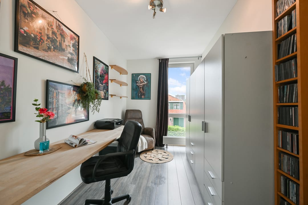 Photo 17 of Oosterwerf 25