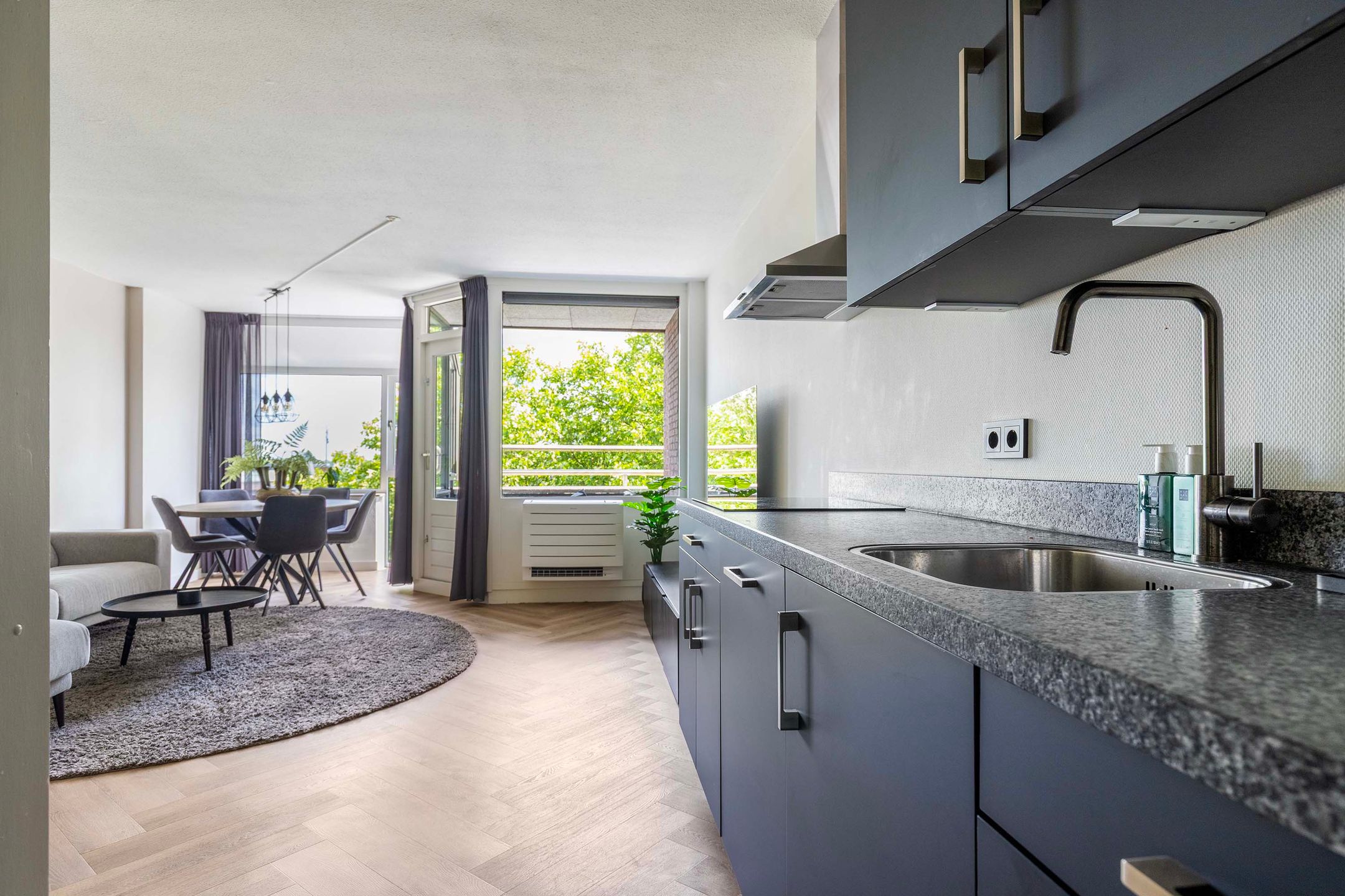 Foto 9 van Helfrichstraat 37