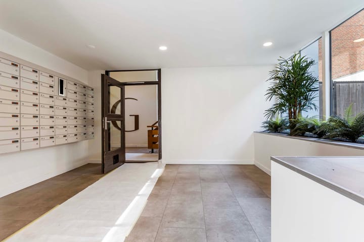 Foto 17 van Helfrichstraat 37