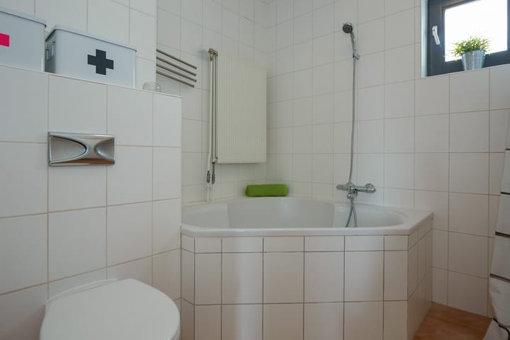 Photo 31 of Acropolis 83