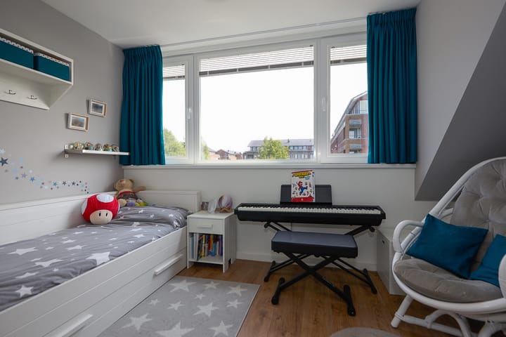 Photo 45 of Acropolis 83