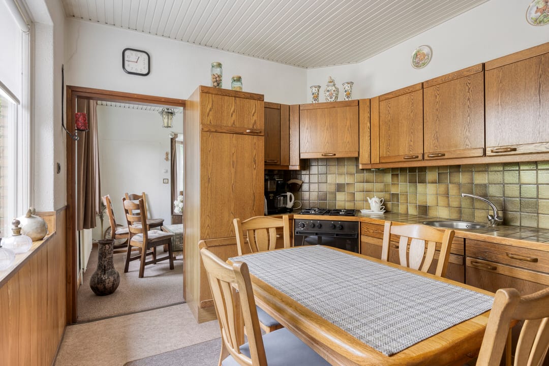 Foto 8 van Burgemeester Lewe van Aduardplein 1