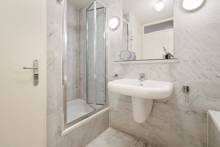 Photo 22 of Stadhouderskade 17-F