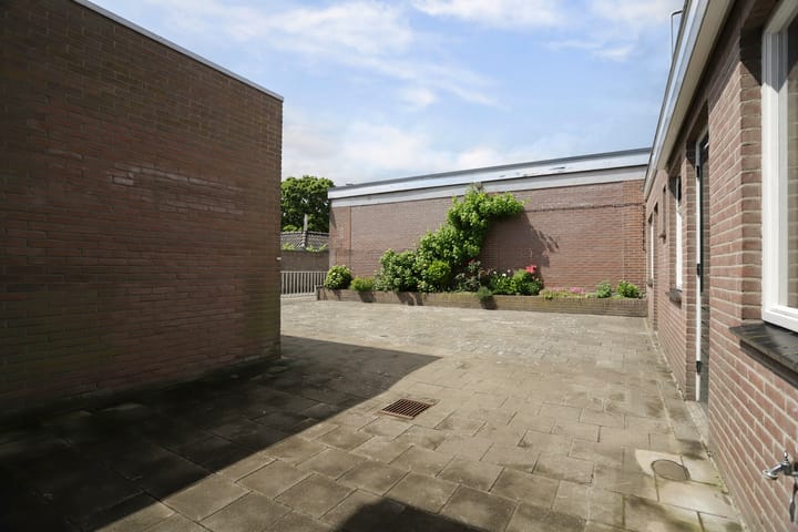 Photo 35 of Kerkstraat 76