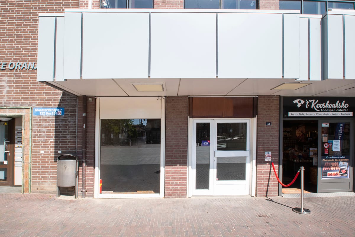 View photo 2 of Kloosterwandplein 158