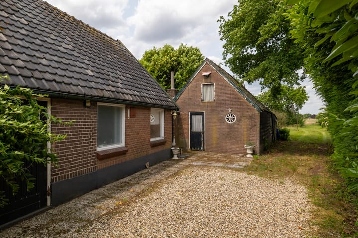 Foto 19 van Hogeweg 37