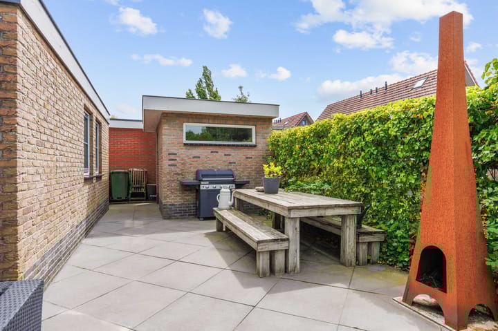 Photo 34 of Snepper 23