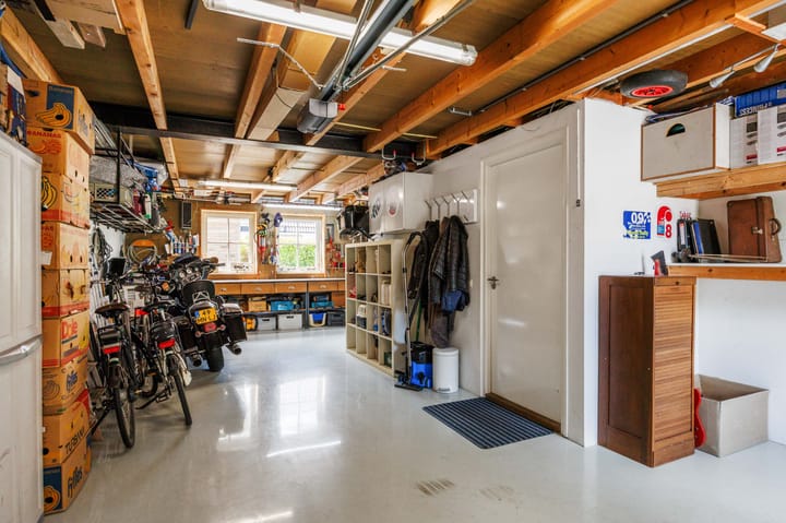 Photo 70 of Snepper 23