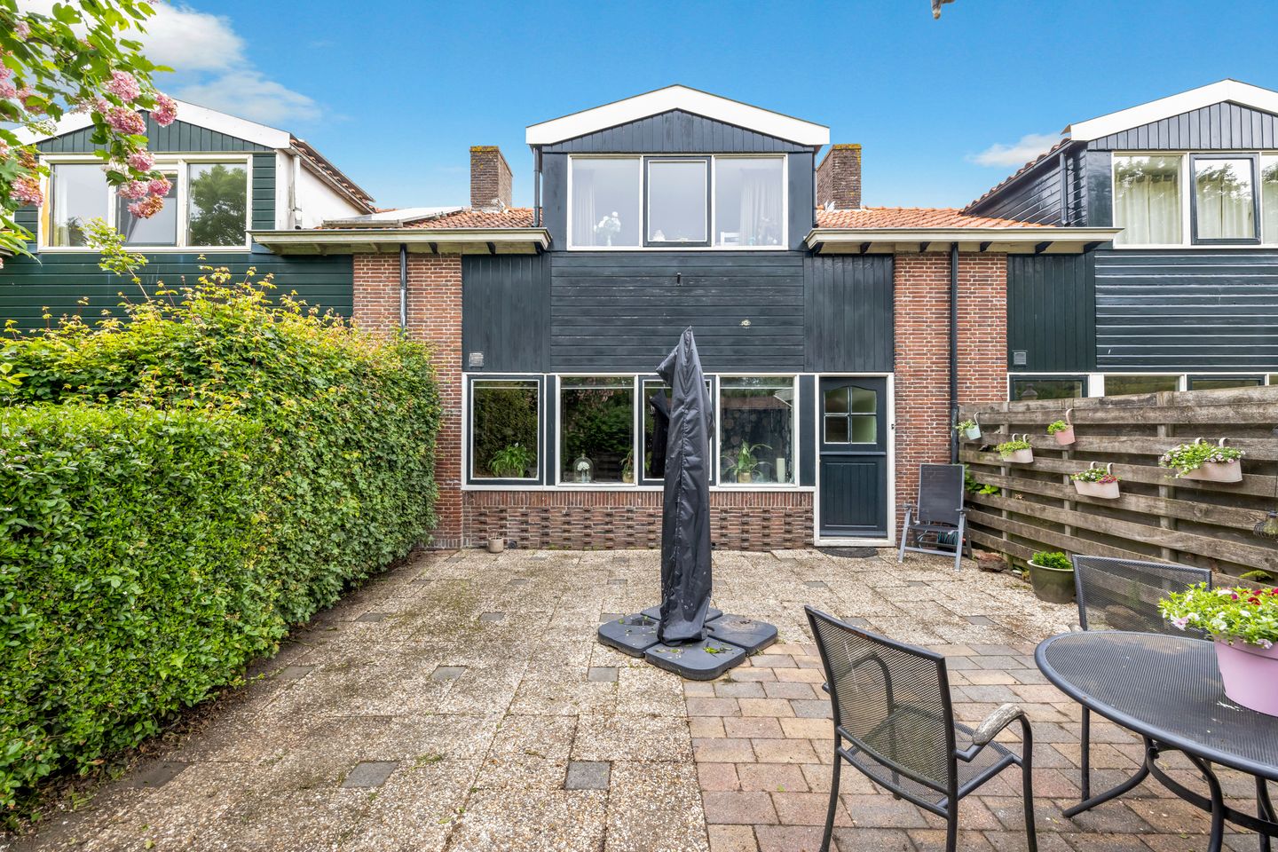 Foto 5 van Hoge Buurt 2-B