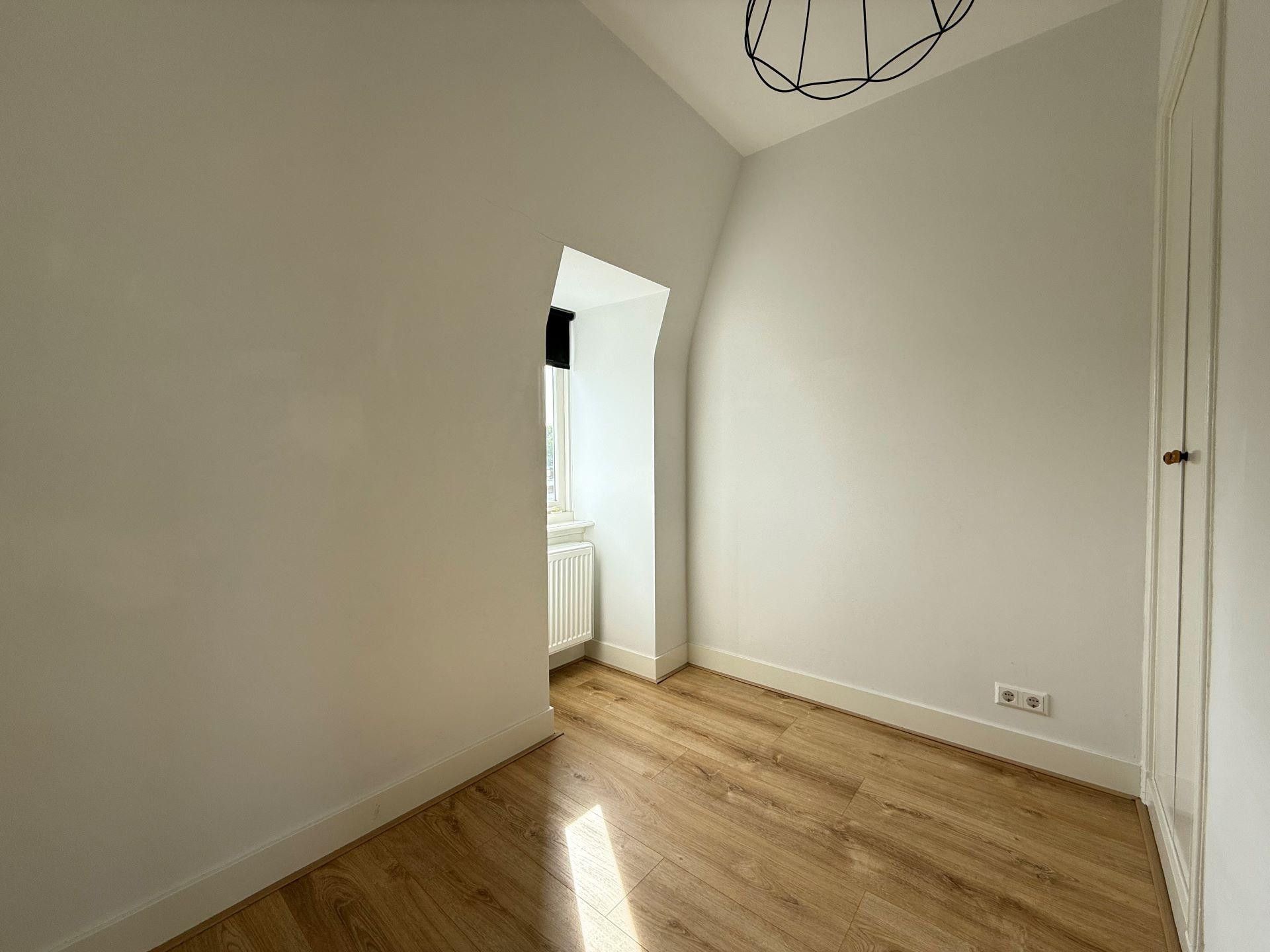 Foto 21 van Van Beverningkstraat 203