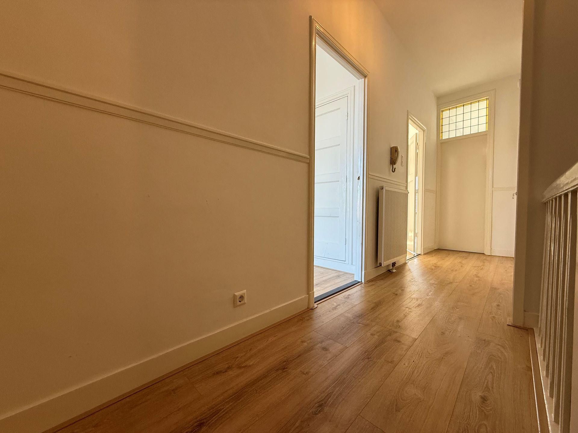 Foto 9 van Van Beverningkstraat 203