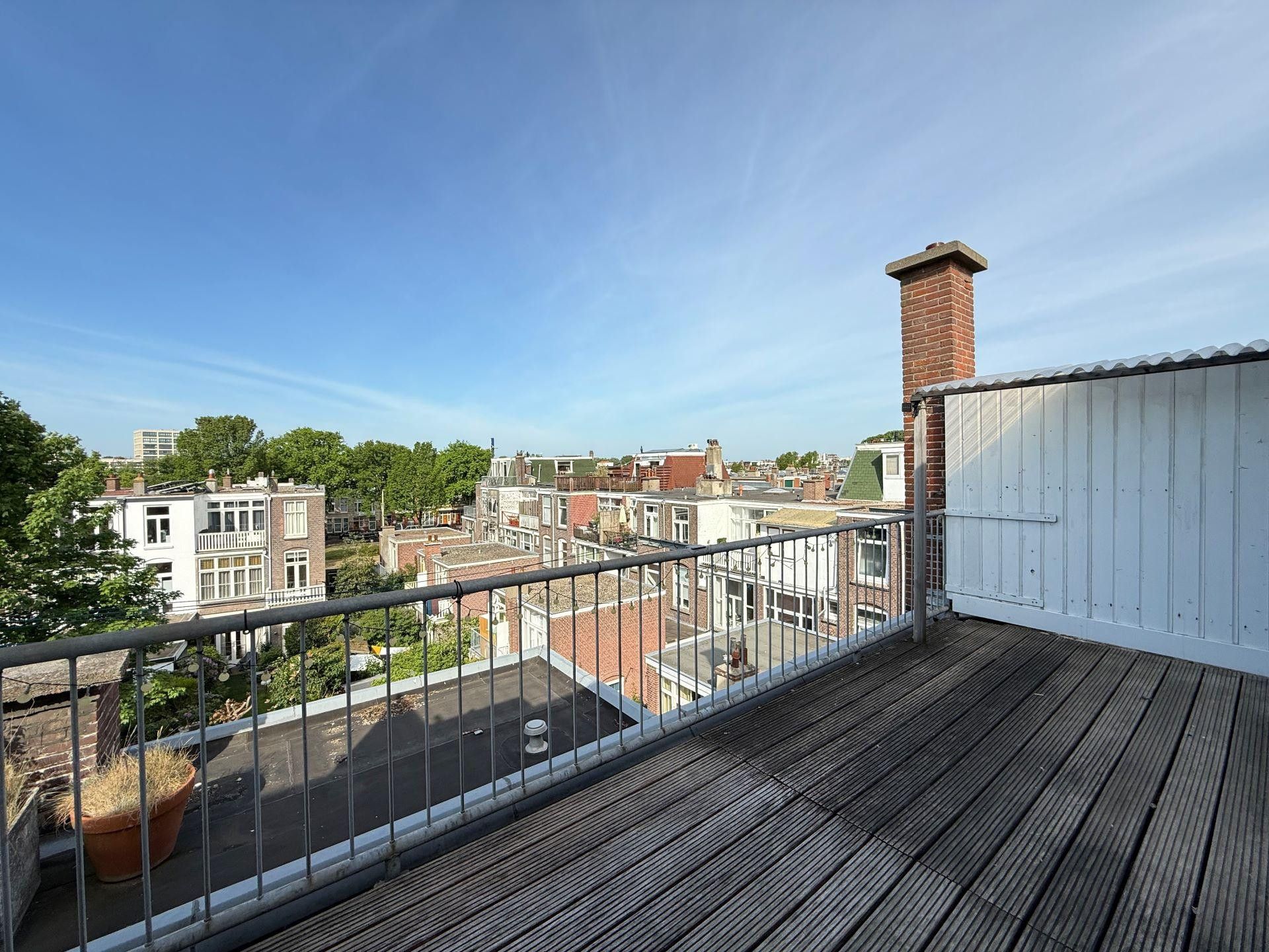 Foto 18 van Van Beverningkstraat 203