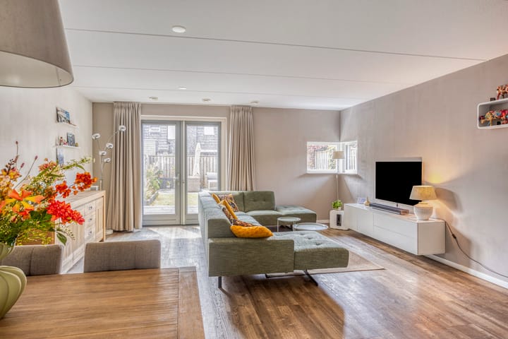 Foto 2 van Bakerstraat 27