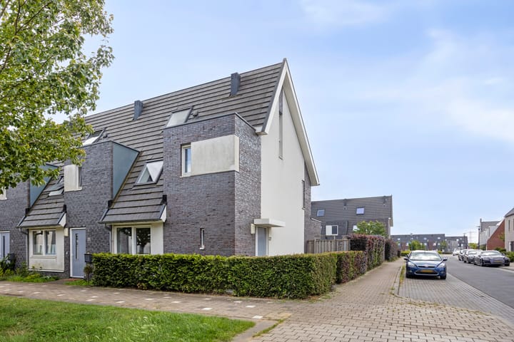 Foto 4 van Bakerstraat 27