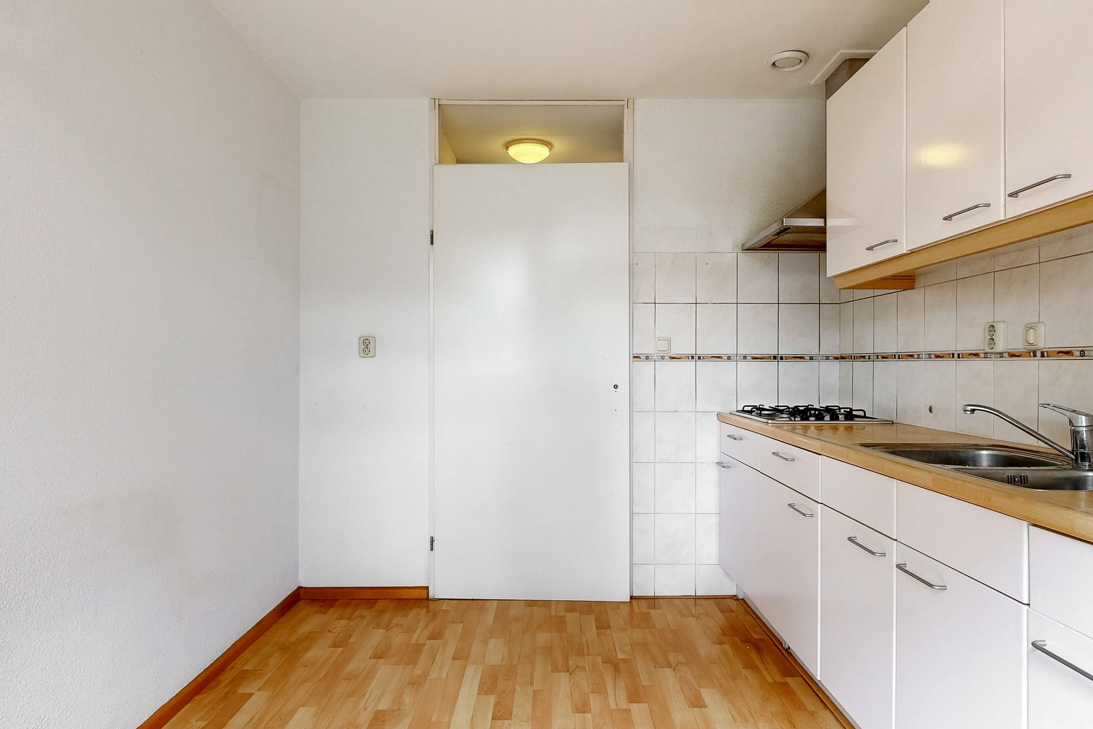 Photo 9 of Poortland 27