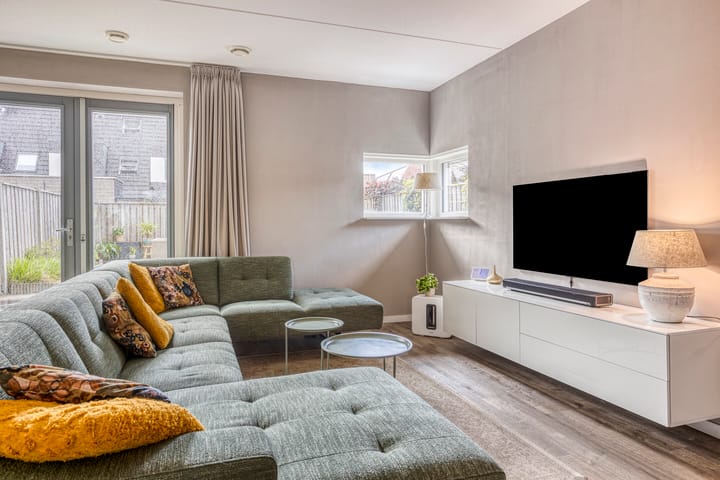 Foto 10 van Bakerstraat 27