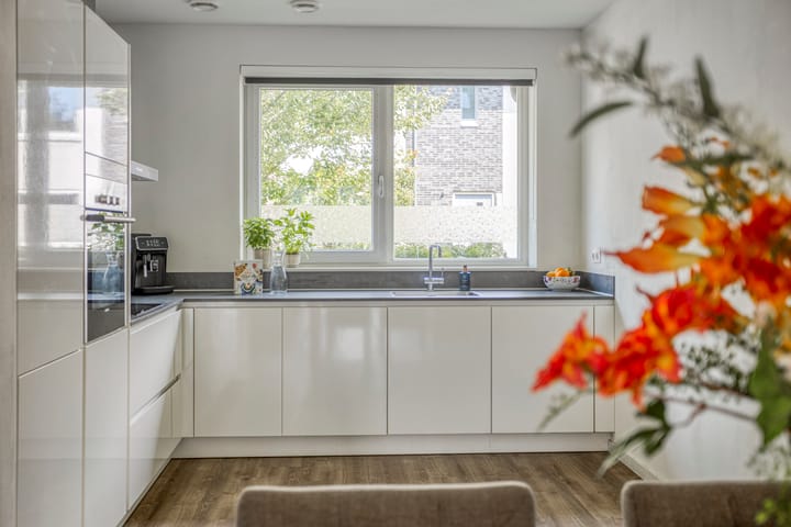 Foto 16 van Bakerstraat 27