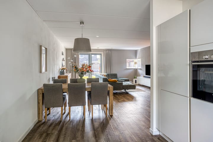 Foto 19 van Bakerstraat 27