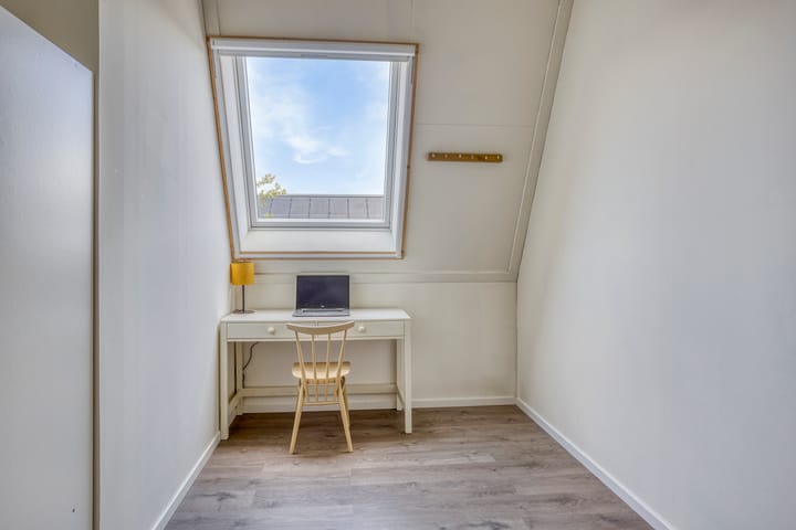 Foto 35 van Bakerstraat 27