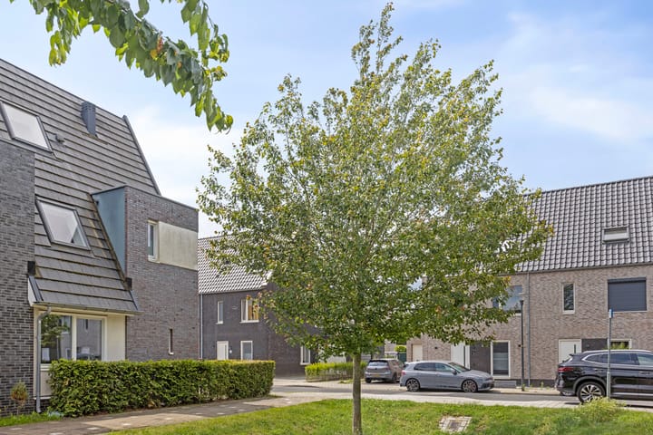 Foto 44 van Bakerstraat 27