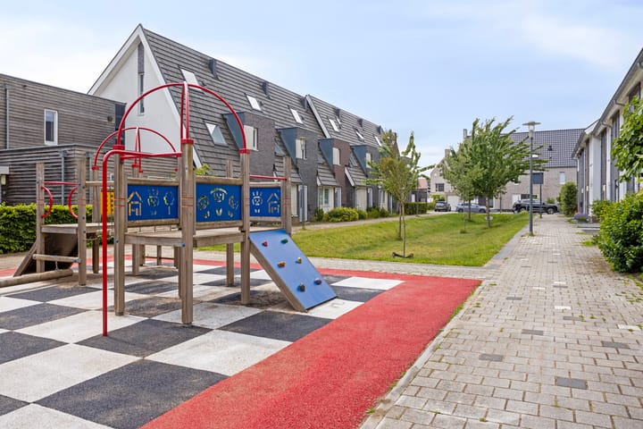 Foto 46 van Bakerstraat 27