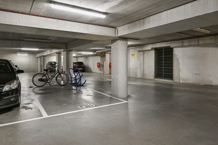 Foto 40 van Bos en Lommerplein 145