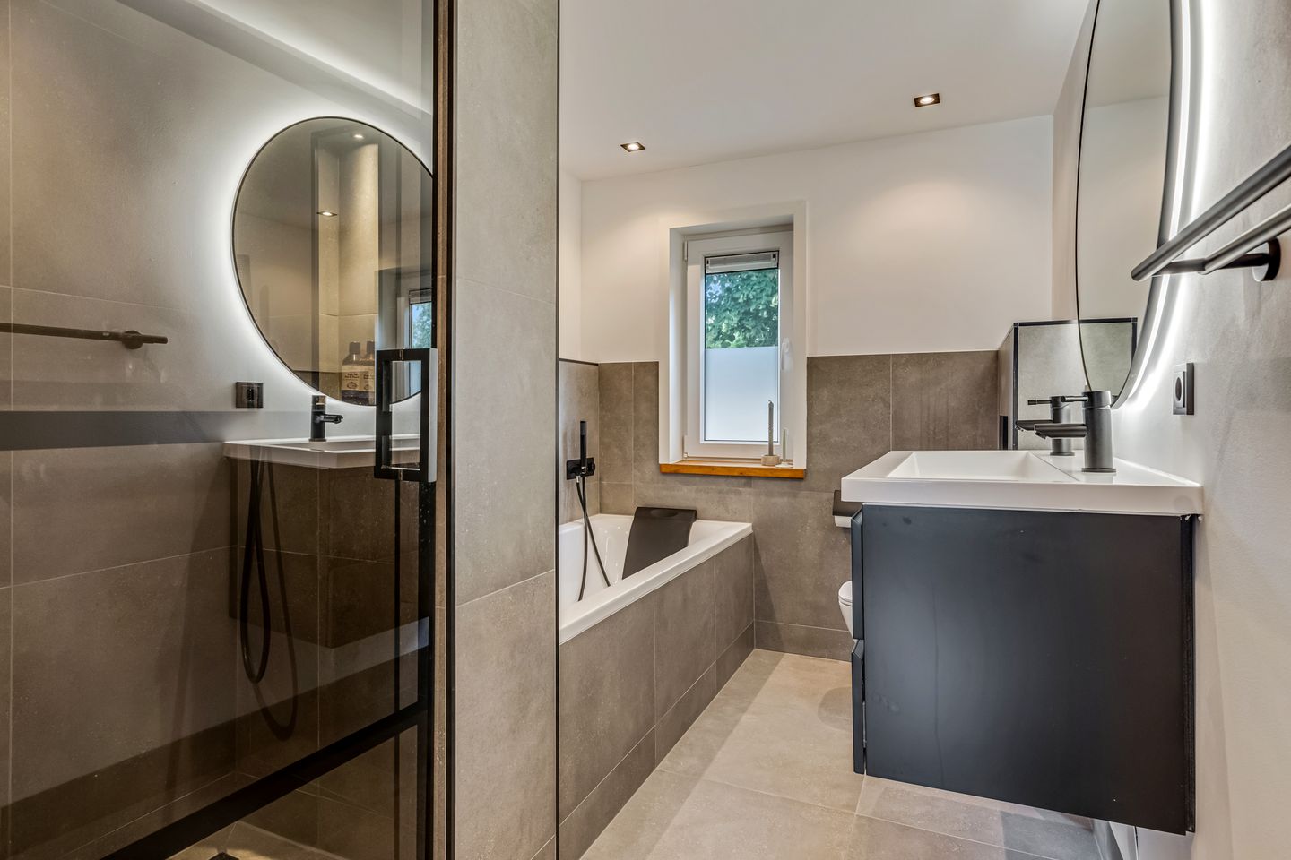 Foto 19 van Orion 10